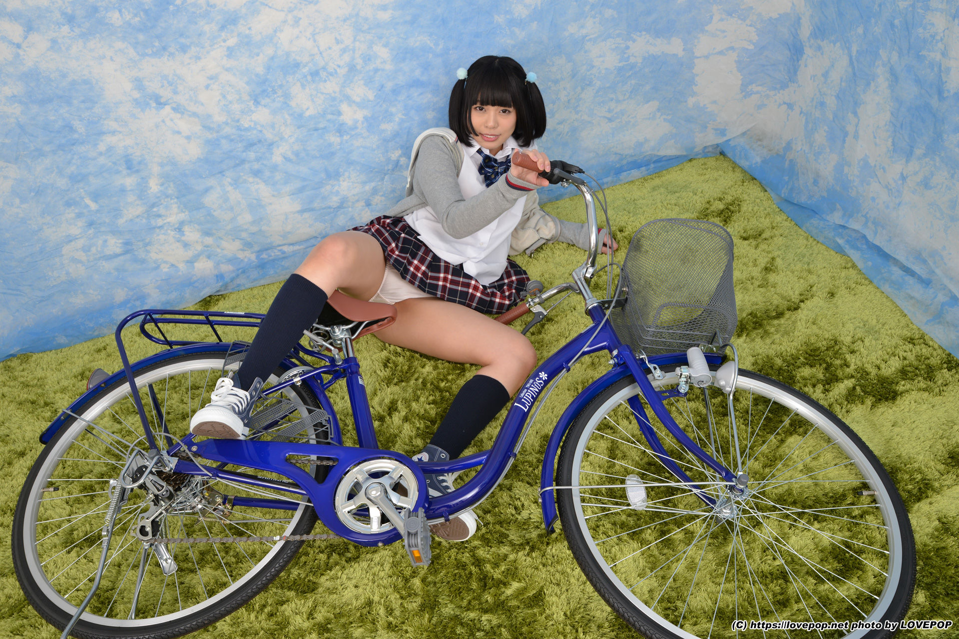 Японки на велосипеде порно фото 116