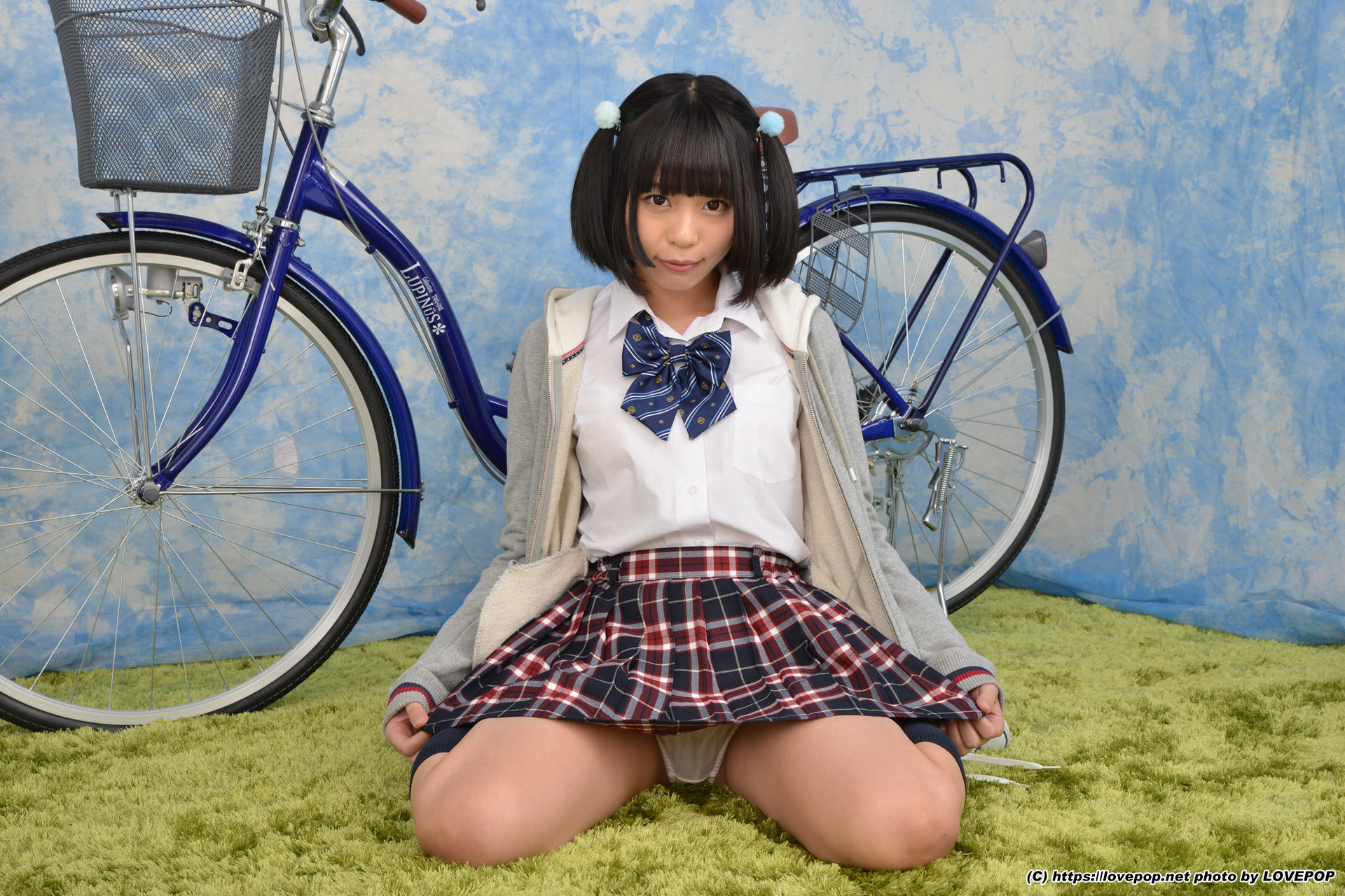 Японки на велосипеде порно фото 93