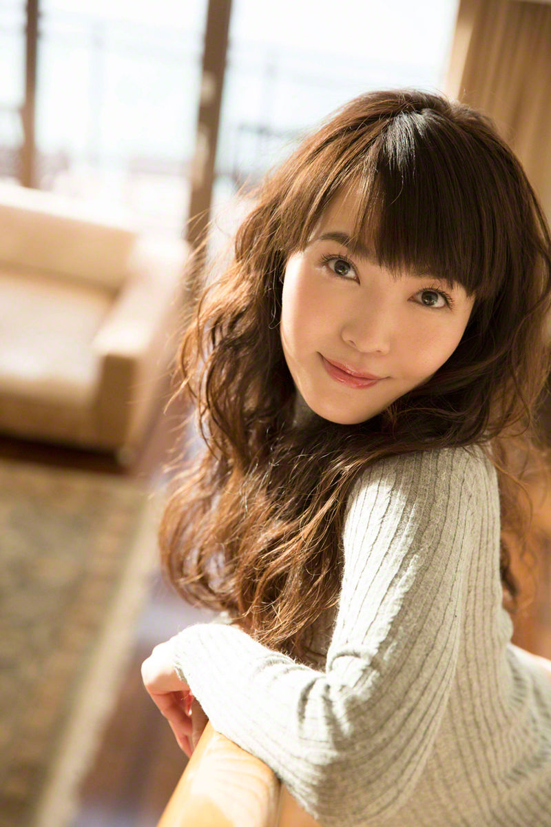 Yui Nishikawa / Yui Nishikawa [Graphis] First Gravure First off daughter