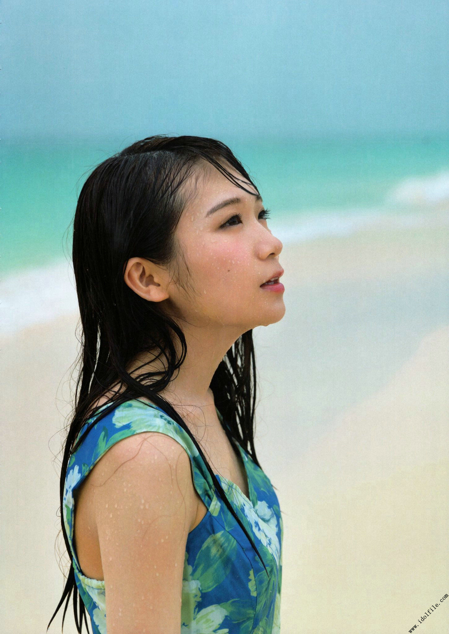 This summer was really. Manatsu Matsuda. Rina Akimoto. Akimoto. Kaoru Akimoto.