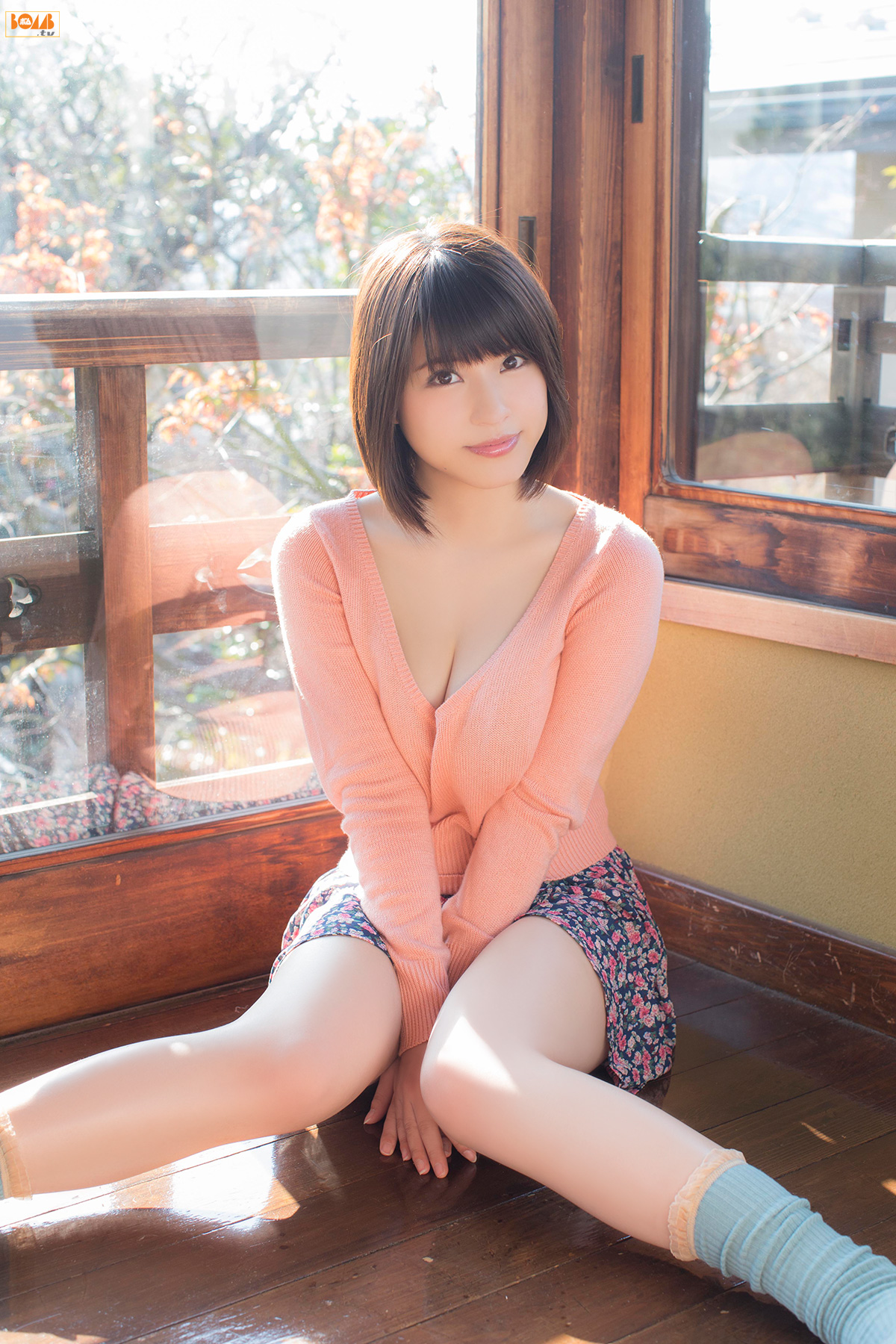 Asuka Kishi [Bomb.TV] April 2014 issue