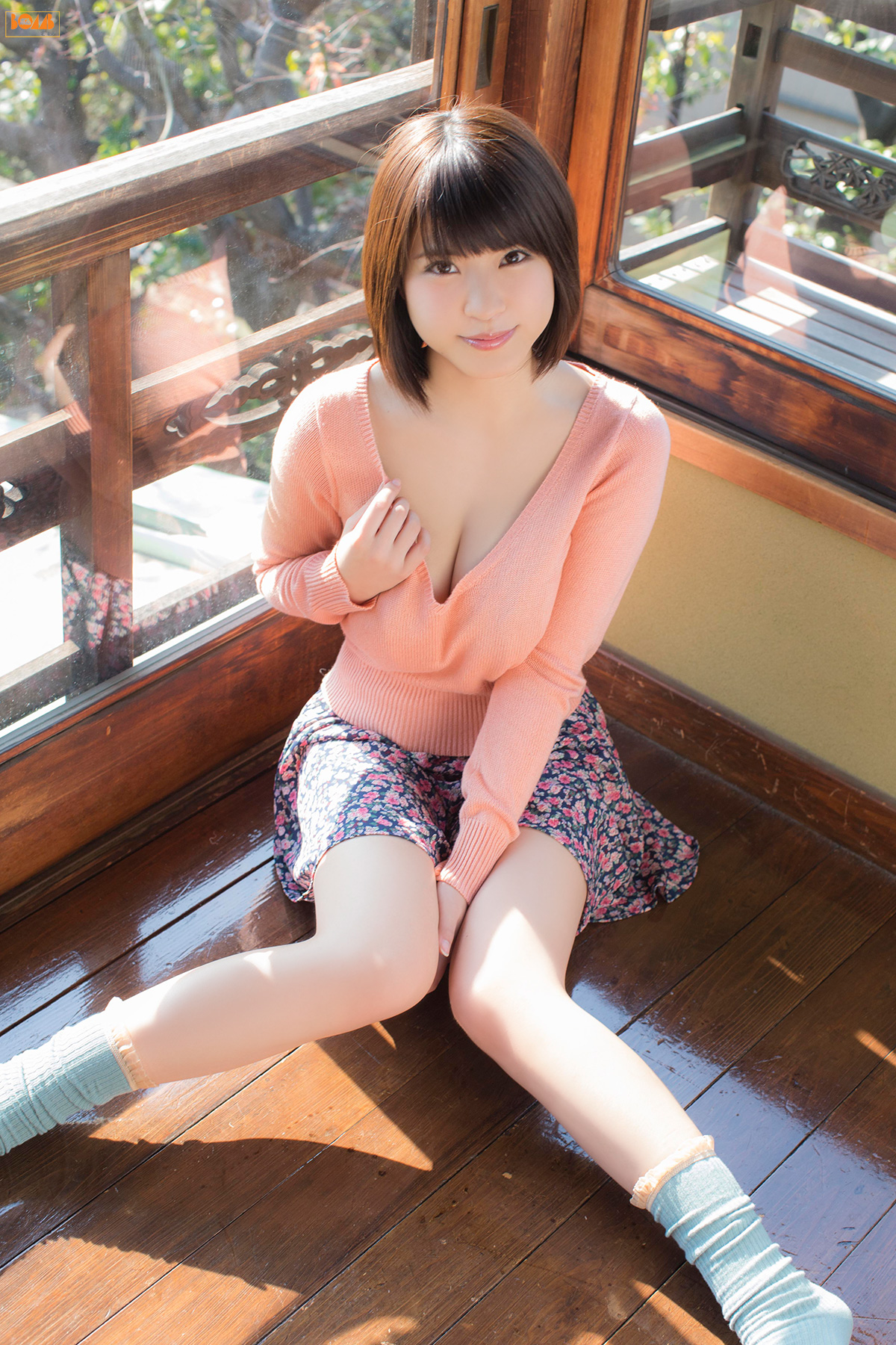 Asuka Kishi [Bomb.TV] April 2014 issue