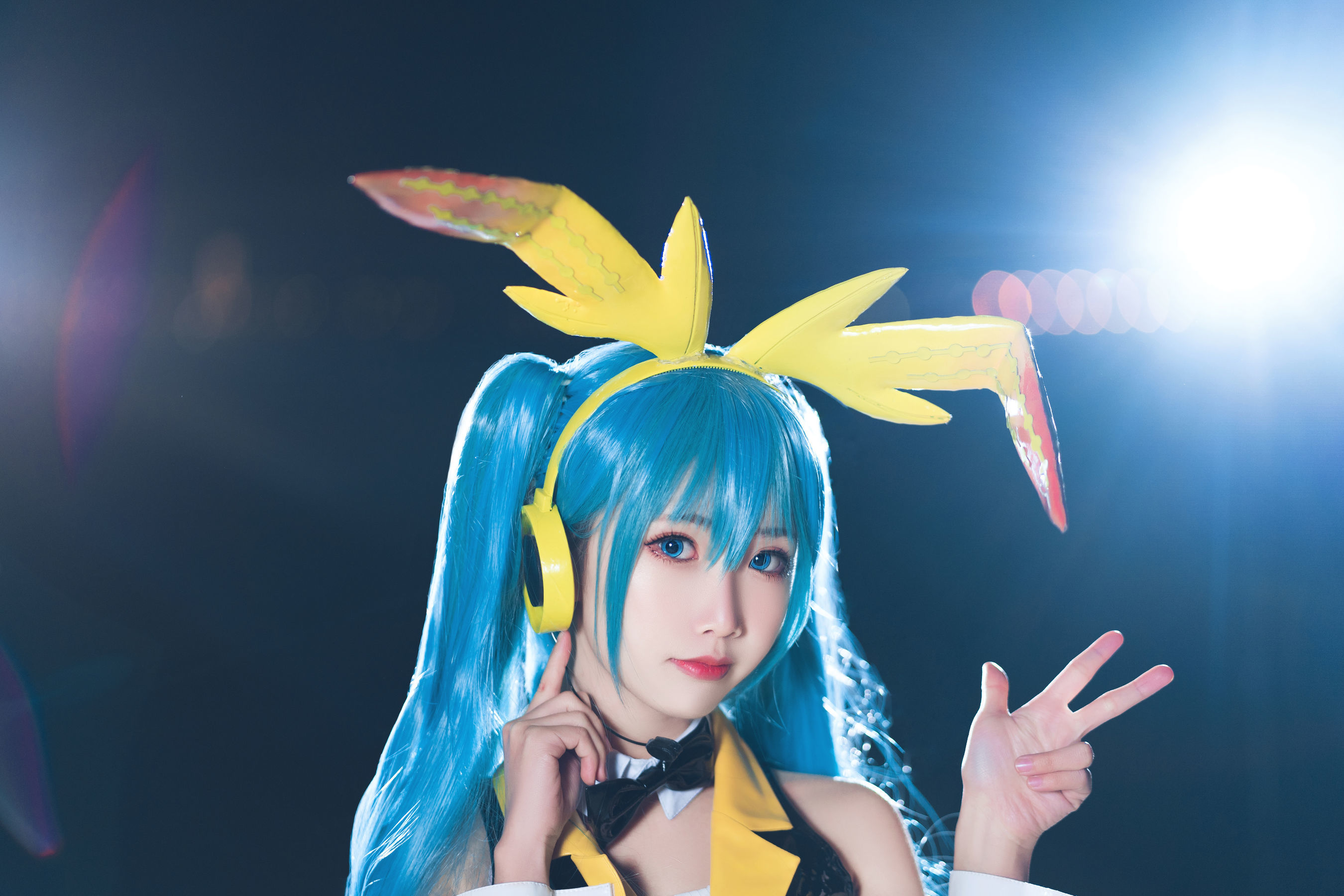 Регина Тодоренко косплей Мику Хатсуне. Мика Белл косплей. Racing Miku 2017 Cosplay.